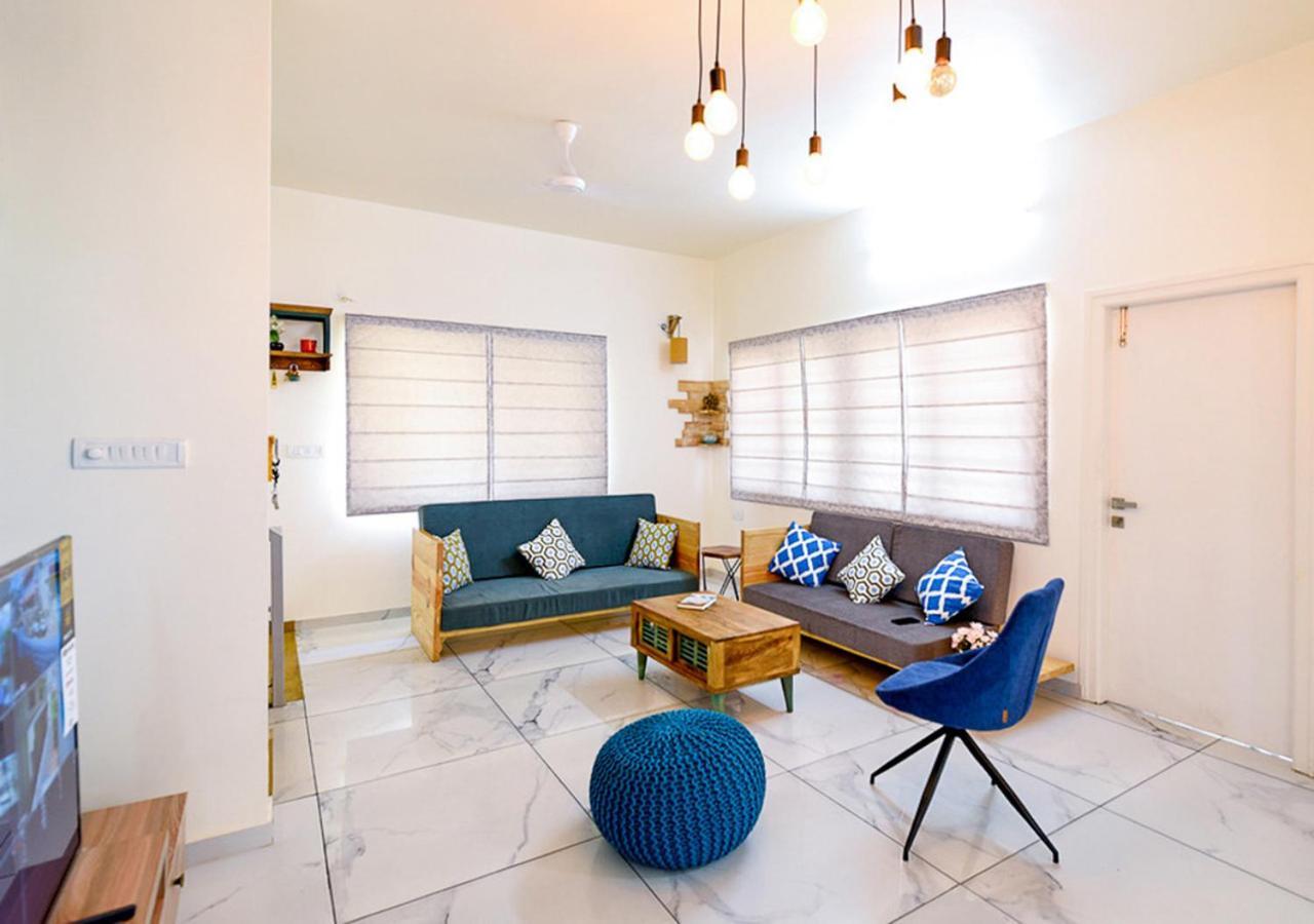 Agastya Villa By Veo - Part Of Stayvista Badami Bagian luar foto